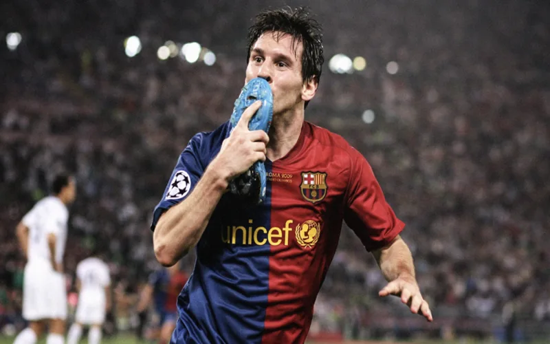 messi tien dao canh nao giai ma vi tri cua goat bong da