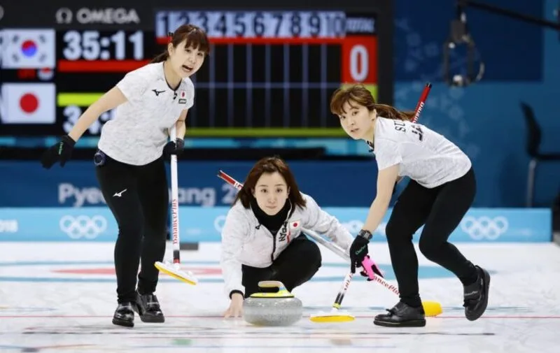 Olympic mùa hè và mùa đông có đặc điểm thi đấu, sân bãi và bộ môn khác nhau