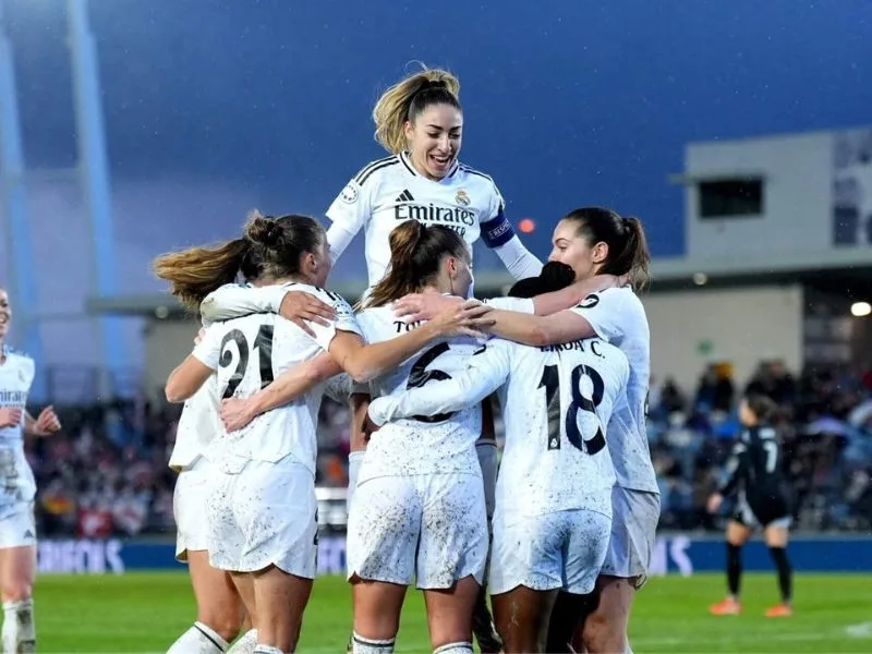 cau lac bo bong da nu real madrid hanh trinh khang dinh vi the tai chau au